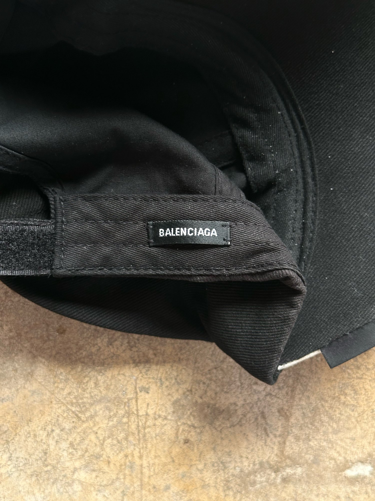 Image of Balenciaga Hybrid Cap