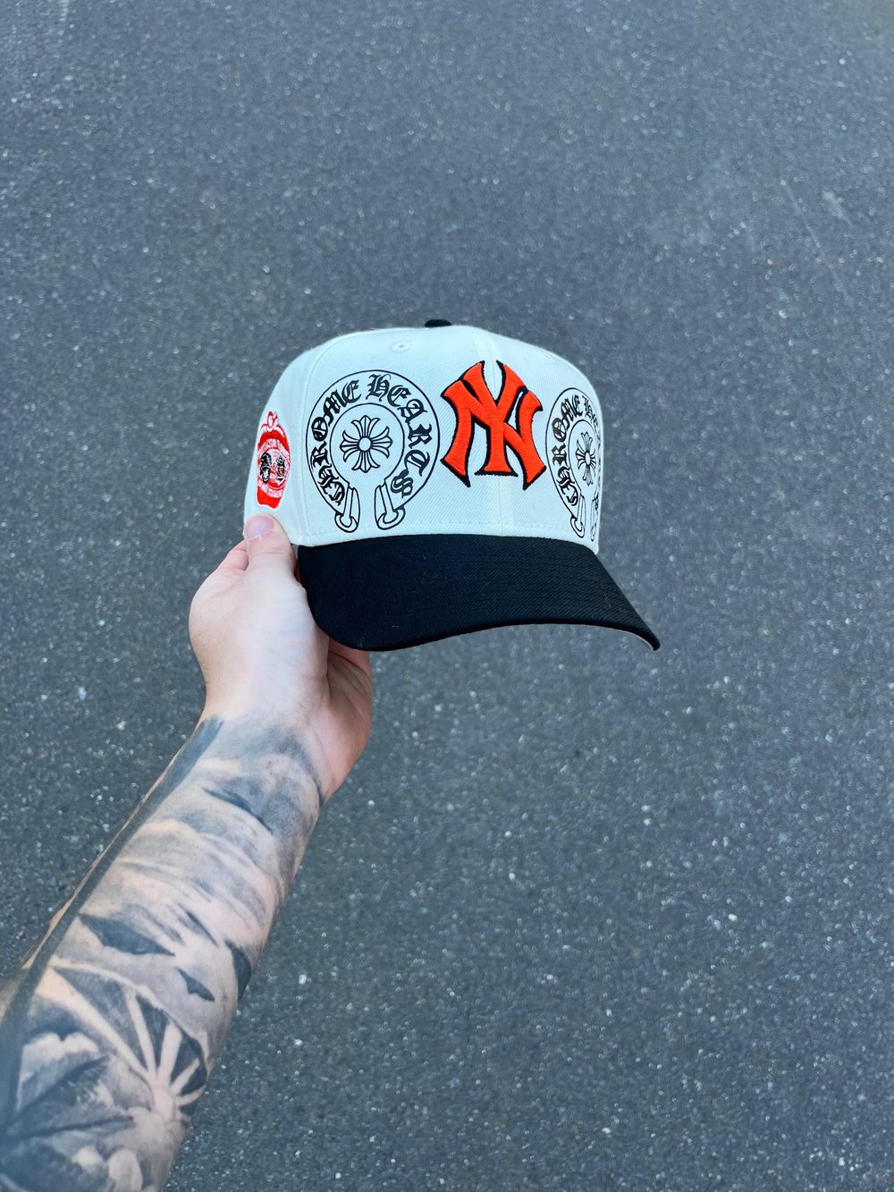 Image of OFF WHITE TRI TONE NEW YORK YANKEES CUSTOM FITTED CAP