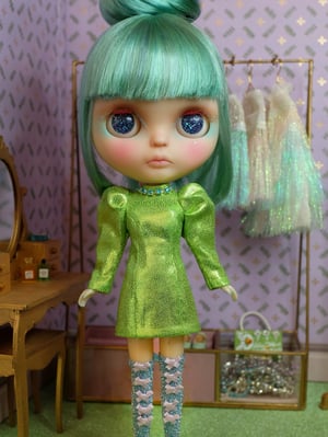 Image of Lounging Linda ~ Electric Dreams Set ~ Green & Chartreuse ~ For Blythe & Cherry