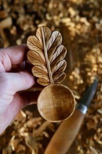 Image 7 of  Two toned Oak leaf Scoop