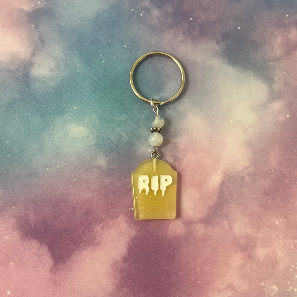 Image of RIP Tombstone Keychain