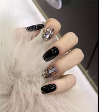 Nails diamond design3