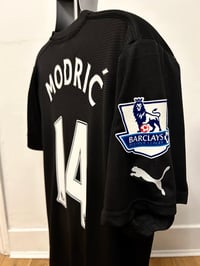 Image 6 of Tottenham Hotspur “MODRIĆ 14” 2011/12 Third Shirt + PL patches (L)