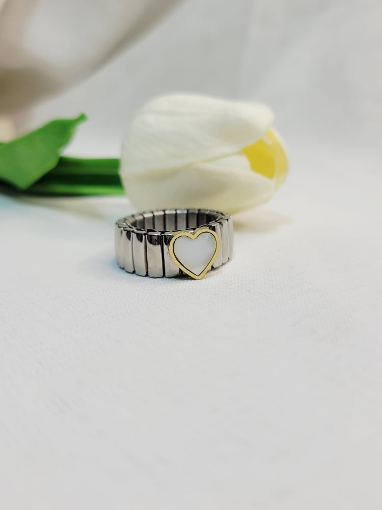 Image of Lisa Ring