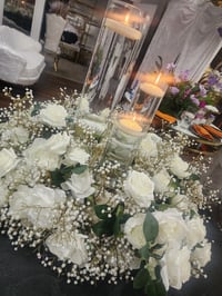 Image 9 of 80 cm baby breath Flower Ring mix with white roses with cylinder  vase 24in,18in,16in$5 each set 