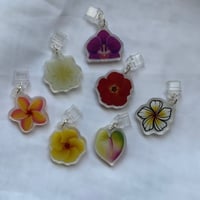 Image 3 of Dust Plug Charm (USB-c Charger)