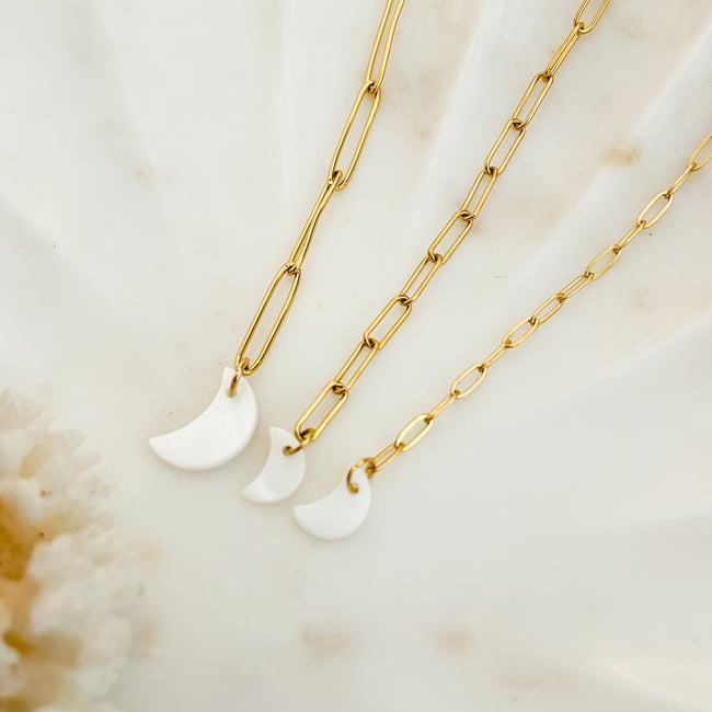 LAURA | Bracelet chaîne trombone allongée acier inoxydable doré lune nacre