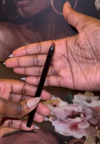 Image 4 of Creamy Matte Lip Liner