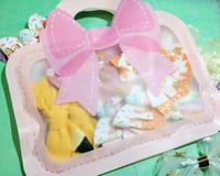 Image 3 of Whoa All the Bows Gift Bag