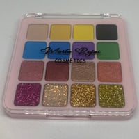 Image 2 of Eyeshadow pallet SELENE