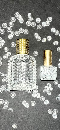 Image 4 of Unisex Fragrances 30ml crystal cut bottles 