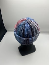 Image 4 of Cyan