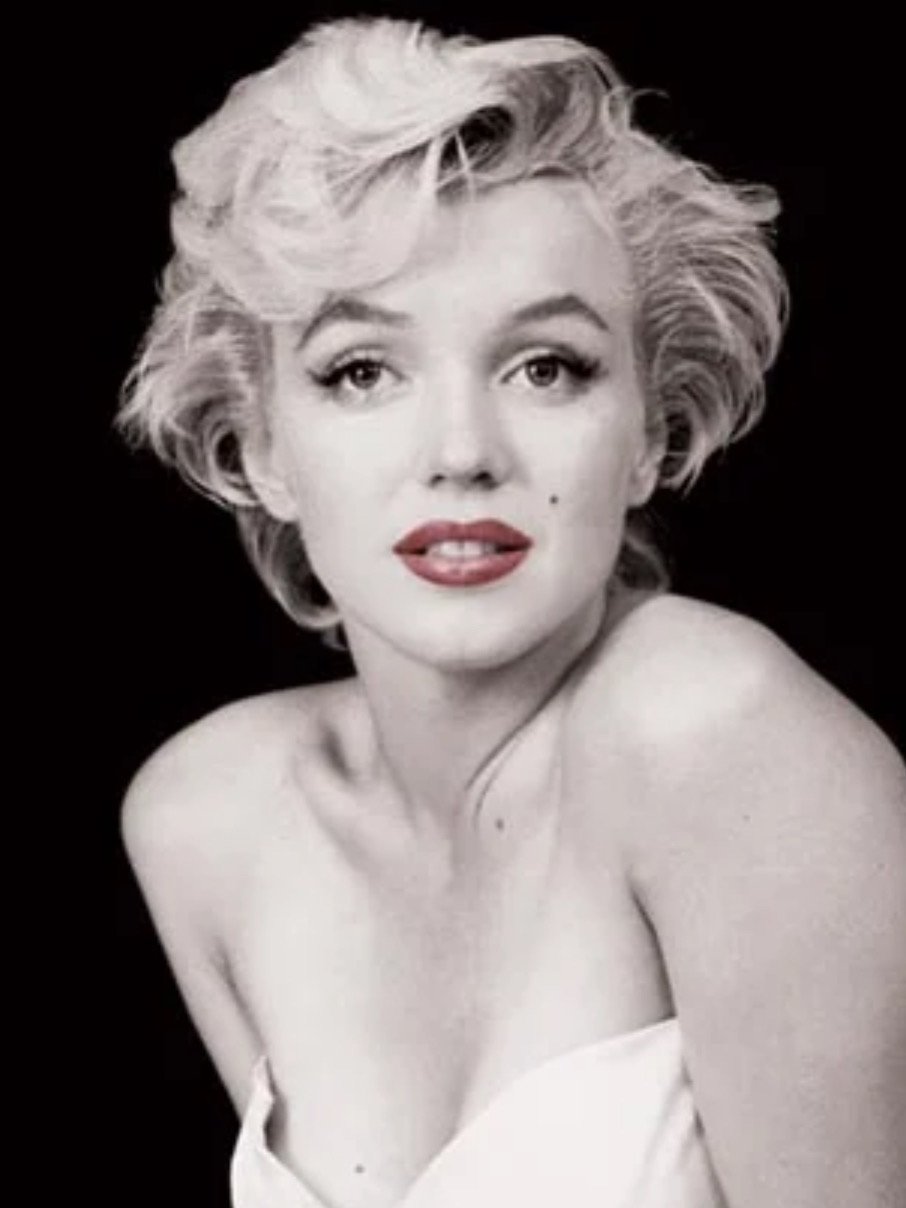 Image of Marilyn Monroe Red Lips