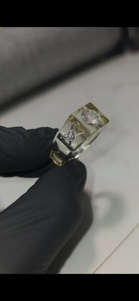 Image of Golden Sunline Signet