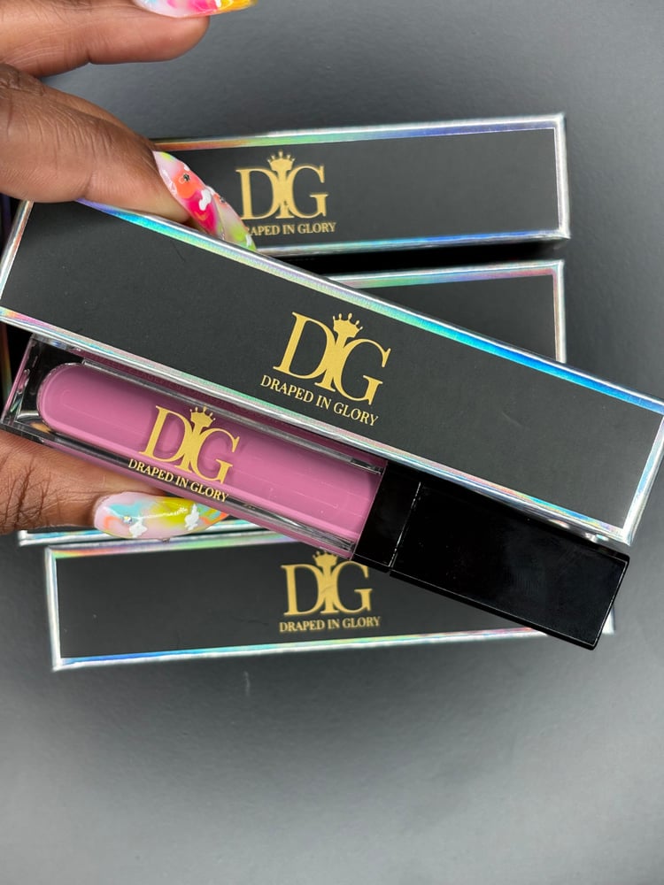 Image of Glow up liquid lipstick with LED light & mirror 