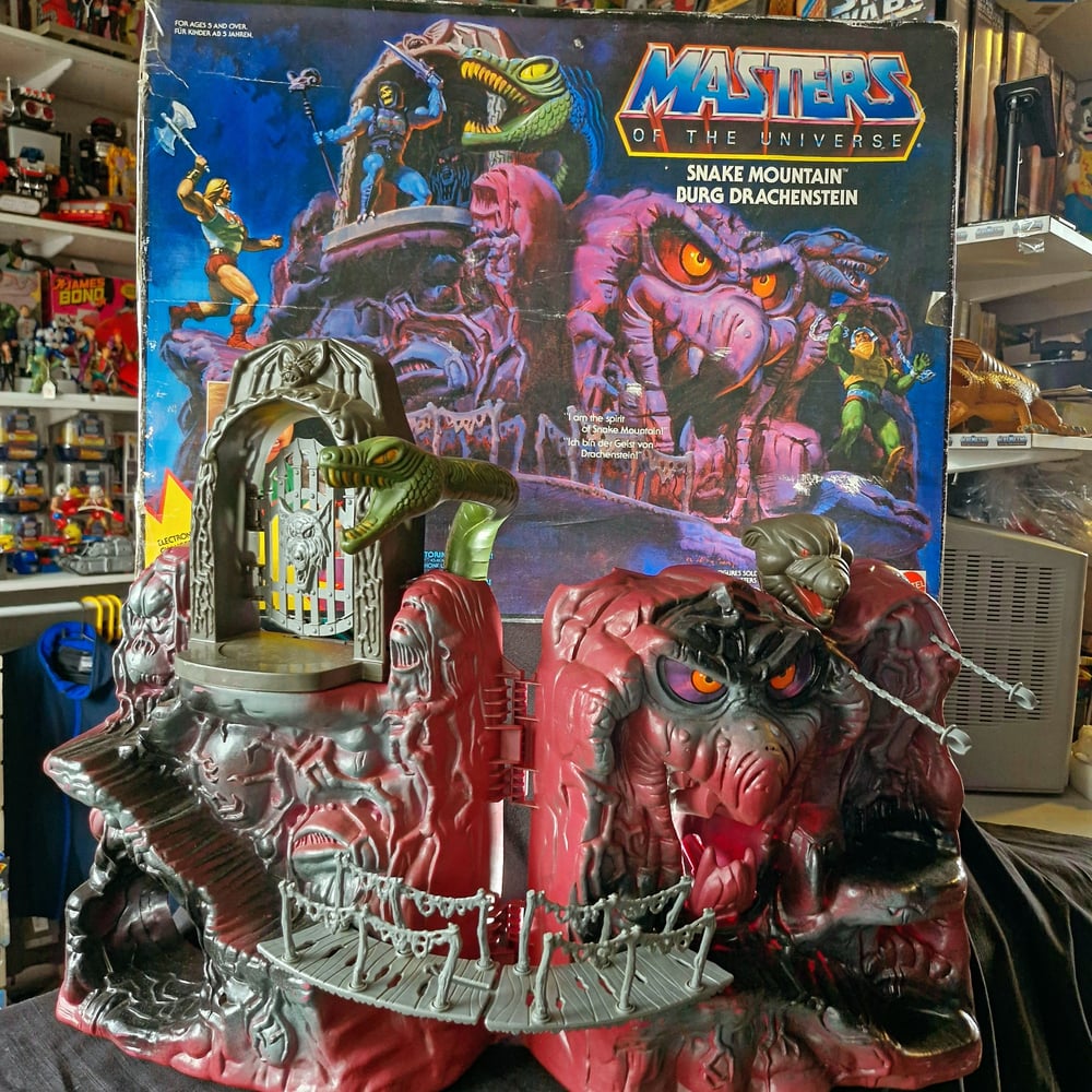 Image of Snake Mountain Playset with Box