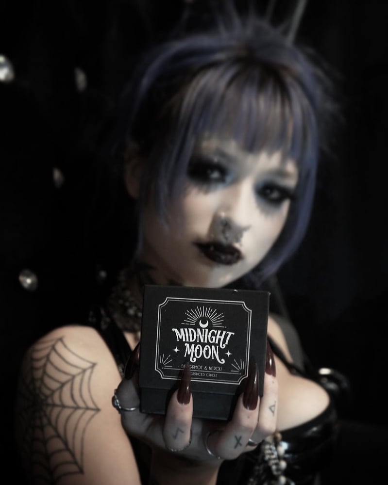 Image of Midnight Moon Candle