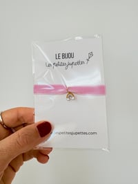 Image 3 of Bracelet ENFANT ruban velours élastique et breloque arc-en ciel