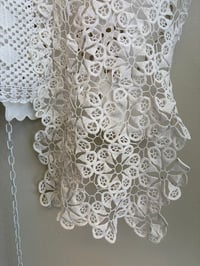 Image 12 of Daisy shirt 🤍(one size)