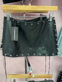 Spike skirt