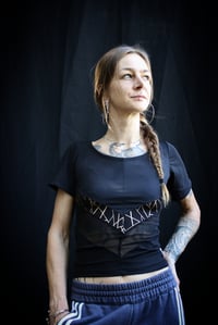 Image 3 of TYRA T-TOp