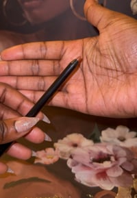 Image 2 of Creamy Matte Lip Liner