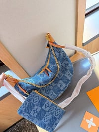 Image 5 of Lou Loop crossbody (click to browse)