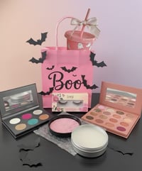 Get Ghosted, Get Glam Spooky Bag! 