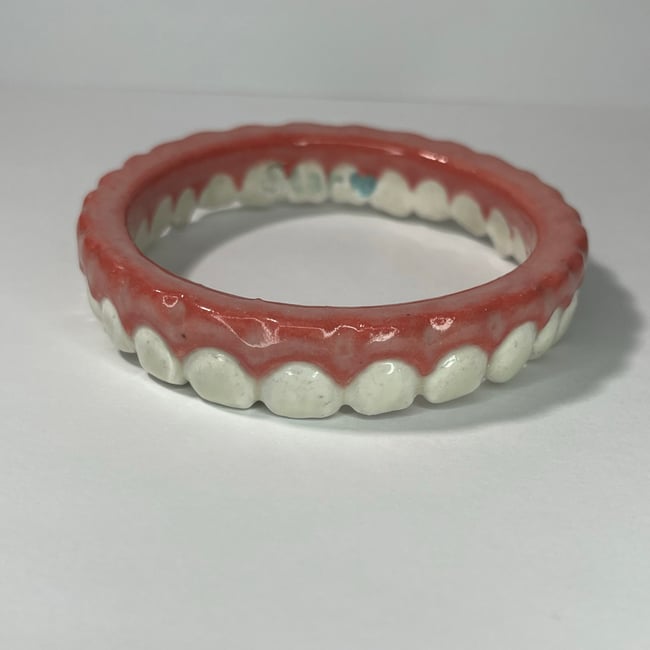 Teeth Bracelet B - 7.50 in Inner Circumference
