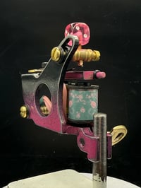 Image 2 of PINK LUPE LINER 927