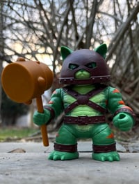 Cheeks (Battle Cat Variant)