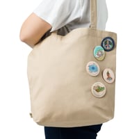 MMUN Set of pin buttons