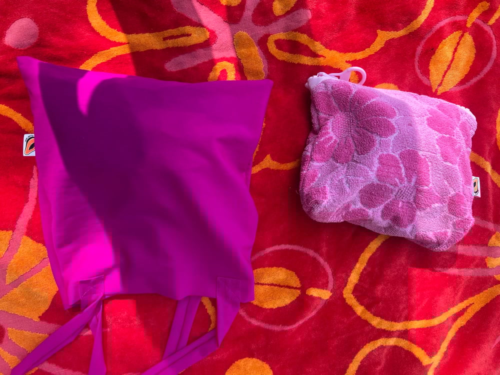 Image of Postcard pouch- Pink floral