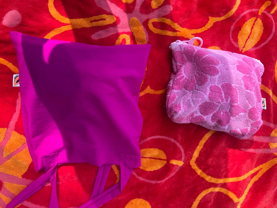 Image of Postcard pouch- Pink floral