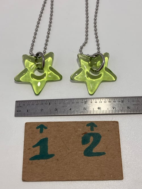 Image of lime green stars