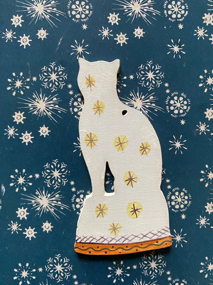 Image of Ginger cat decoration 