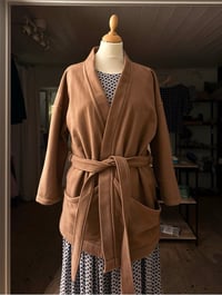 Image 4 of Kimonojakke sydd i ull