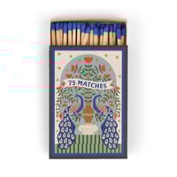 Image 2 of Cerillas Pavo real