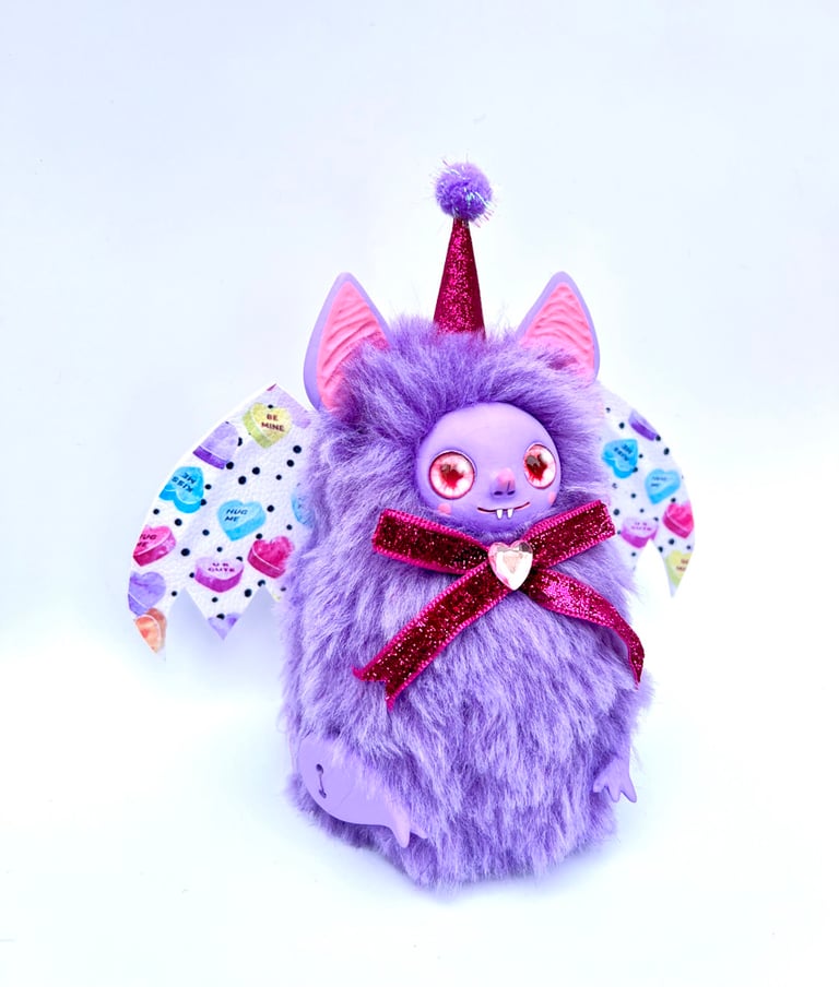 Lavender Bat Image 3