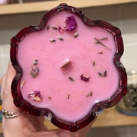 Image 1 of champagne pop scented candle