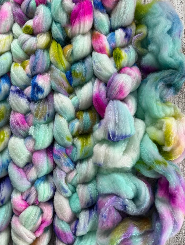 Bloom, on Silky Snuggle: 80% USA Rambouillet, 20% Tussah Silk