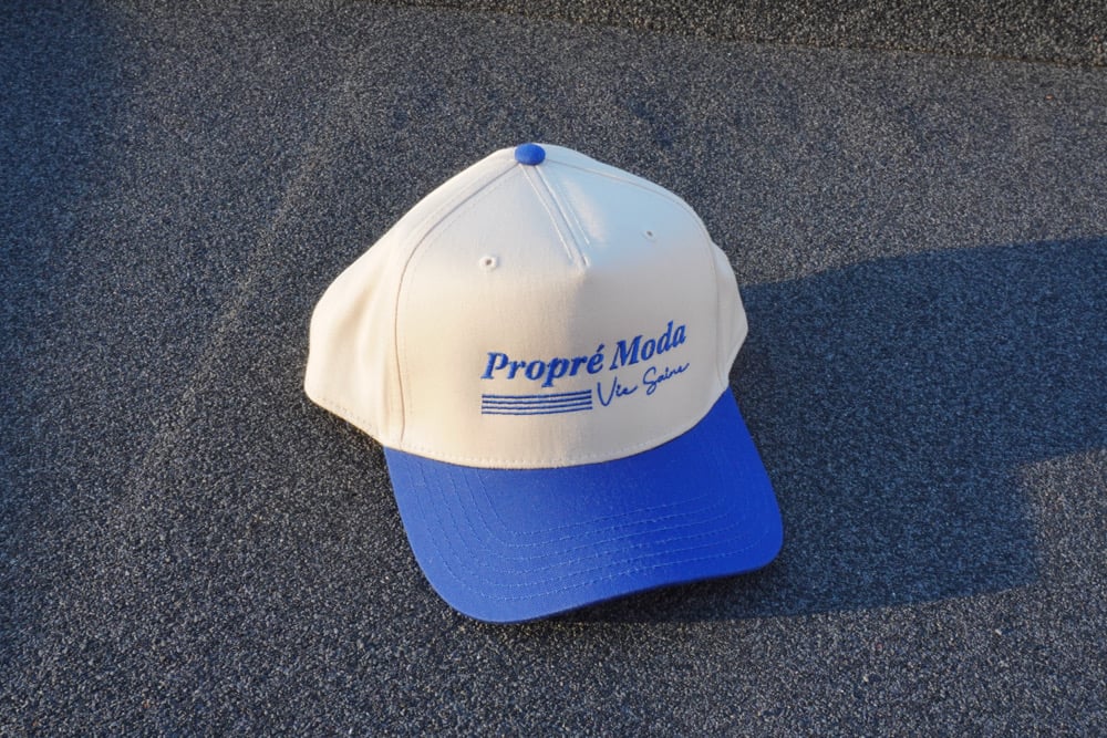 Image of Propré Moda Royal Blue and Cream Hat