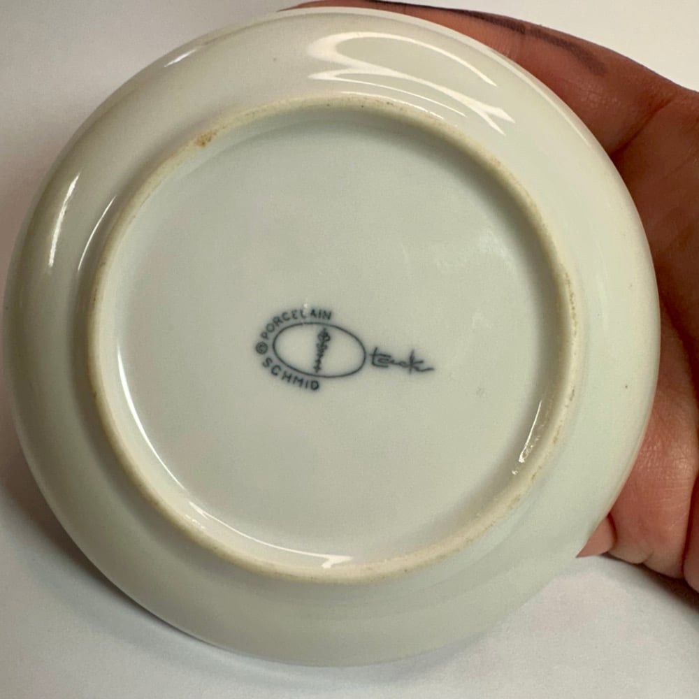 Image of Aunt Bethany’s Gelatin 1:3 scale 