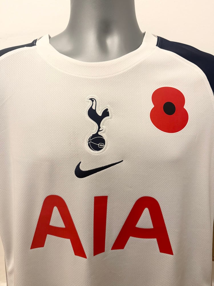 Image of PRE ORDER: NEW Tottenham Hotspur “XAVI 7” 2025/26 Home Shirt + Poppy/PL patches (L)