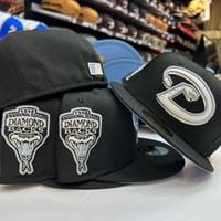 Image 3 of New Era 59Fifty Black - Glow 