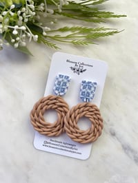 Image 1 of Talavera hoops