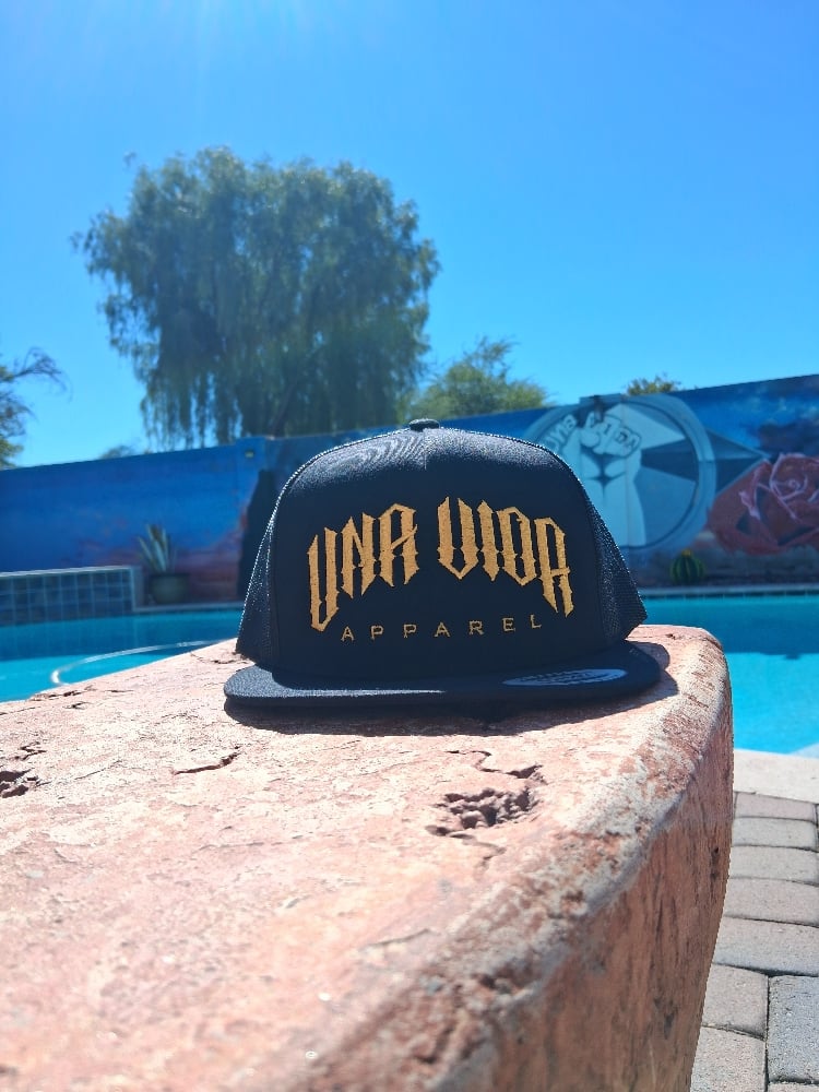 Image of Black & Yellow 