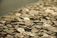Image 4 of Mary Queen of Scots Coin Necklace | Siller Collection