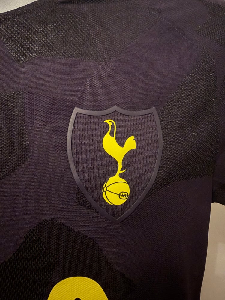 Image of PRE ORDER: Tottenham Hotspur “DEMBÉLÉ 19” 2017/18 Vaporknit Third Shirt + UCL patches (M)