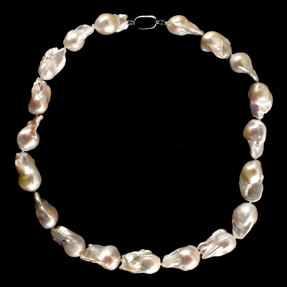 Image of Baroque collar